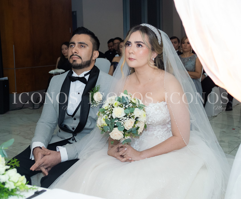 jeny elizabeth urrea fiallos y marco david orellana ortega
