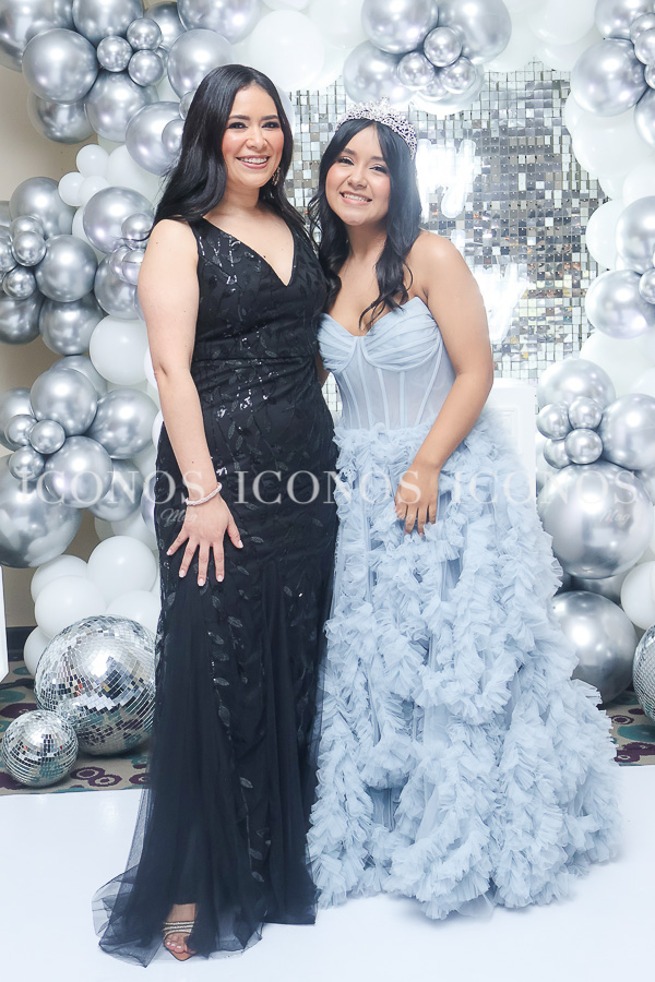 Quince años Alondra Sahory Moncada Cáceres