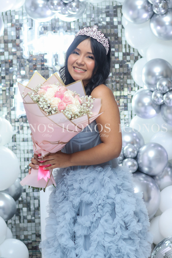 Quince años Alondra Sahory Moncada Cáceres