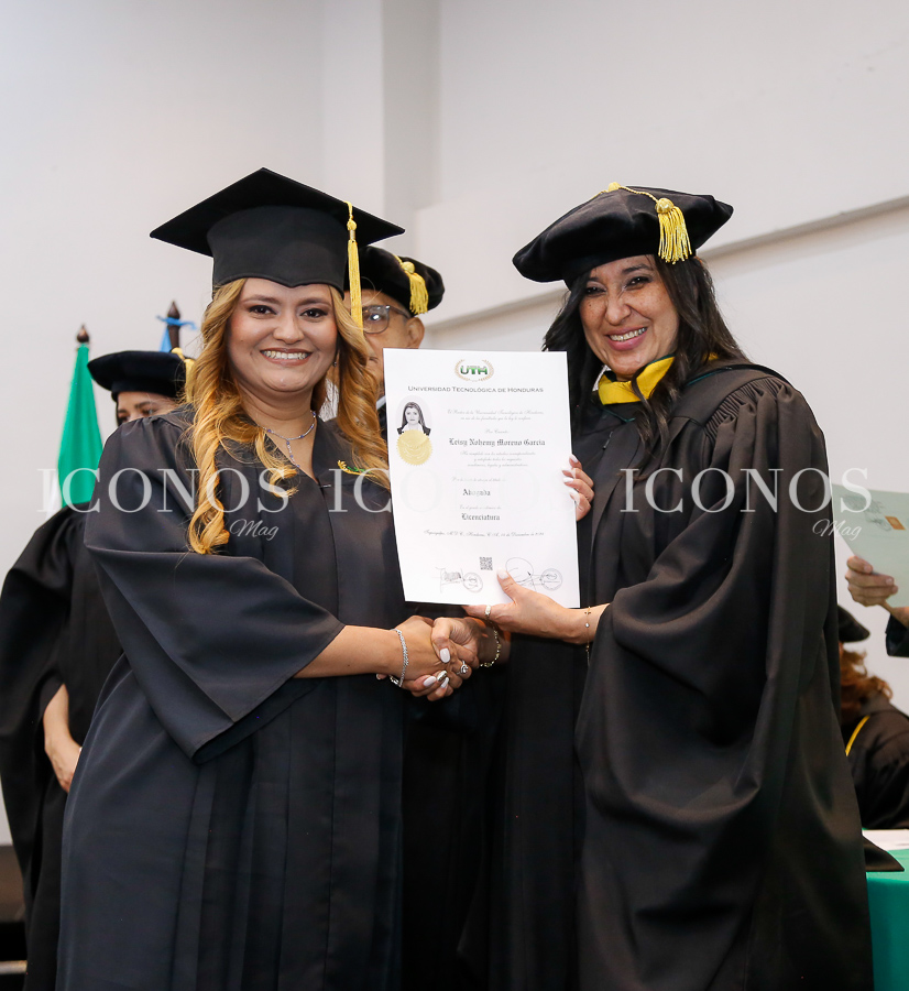 Segunda graduación 2024 by UTH Tegucigalpa Honduras 4