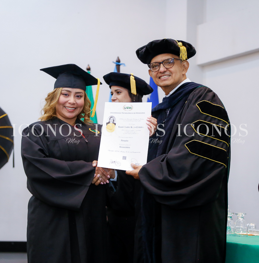 Segunda graduación 2024 by UTH Tegucigalpa Honduras 4