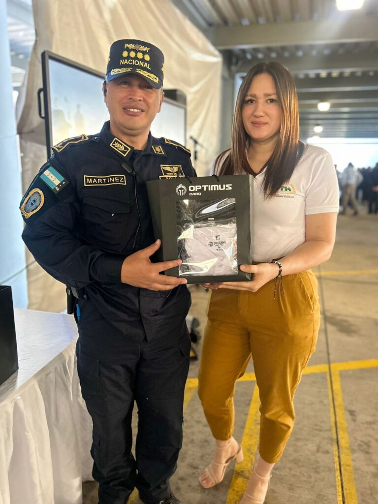 Aniversario 143 Policía Nacional by UTH Honduras Presta Yá Tegucigalpa