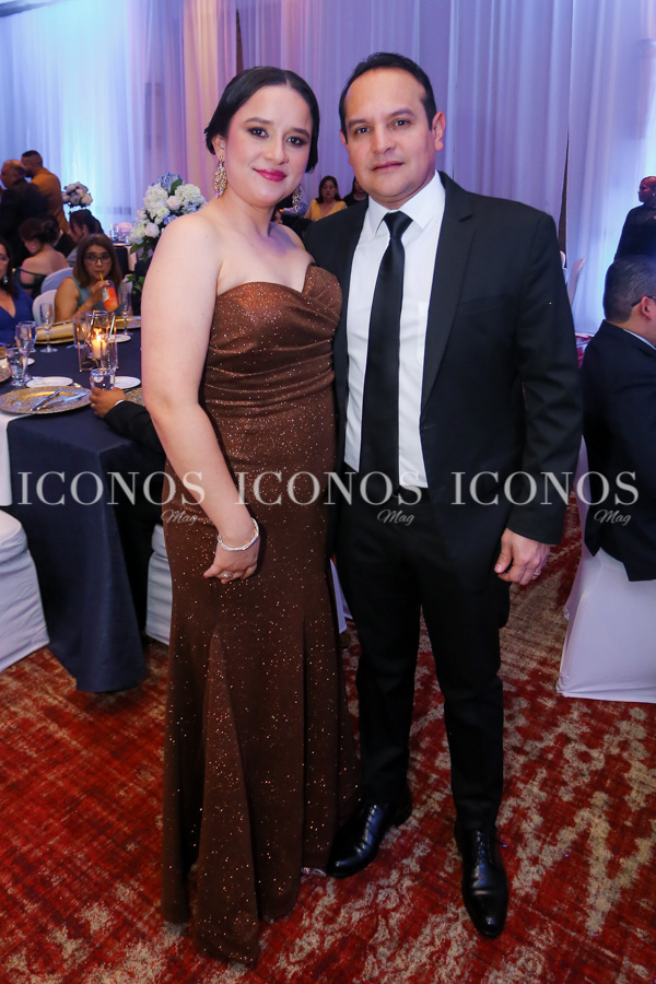 Boda Andrea Nazareth Herrera Vallecillo y José Carlos Téllez Euceda