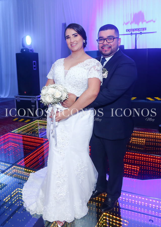 Boda Andrea Nazareth Herrera Vallecillo y José Carlos Téllez Euceda