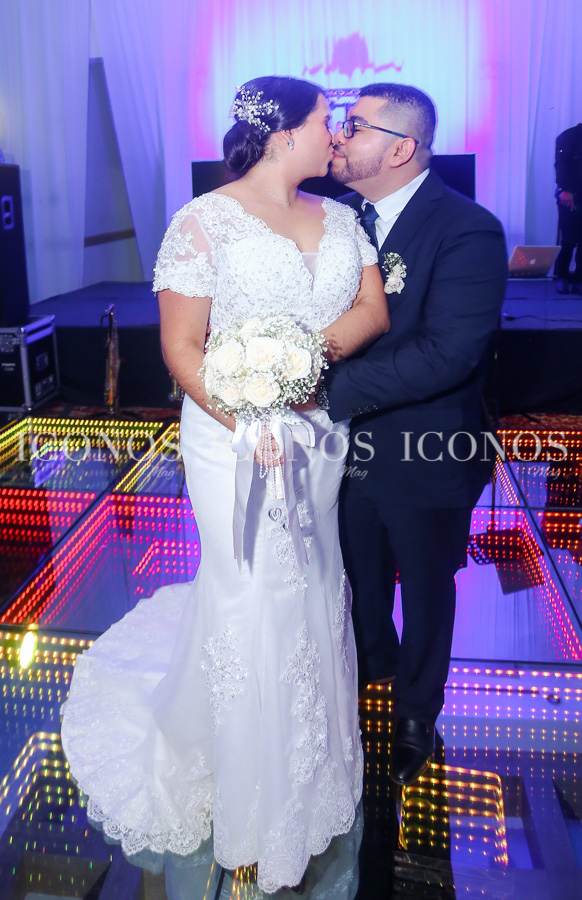 Boda Andrea Nazareth Herrera Vallecillo y José Carlos Téllez Euceda