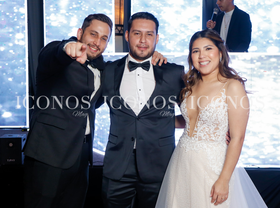 Boda Andrea Nicole Moncada Bueso y Jonathan Wilfredo Zelaya Ordóñez