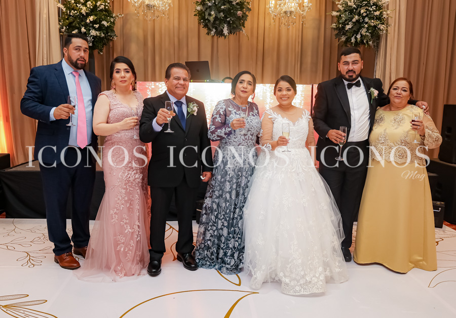 Boda Jennifer Maziel Espino Moncada y José Cesar Gradiz Laínez
