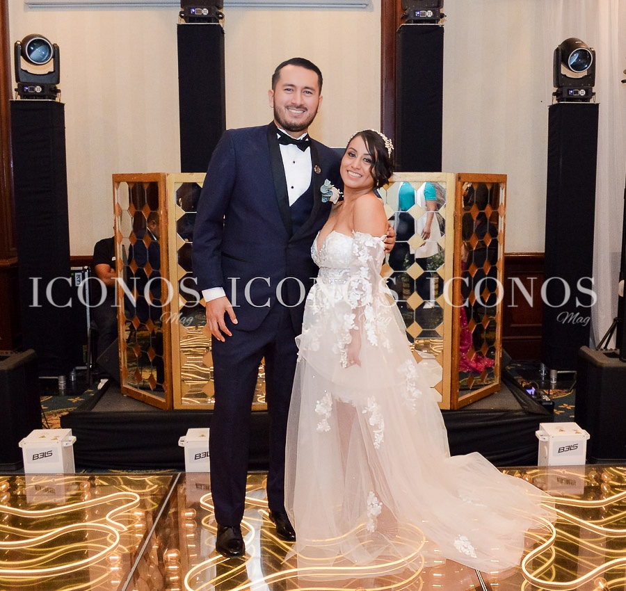 boda religiosa nancy mellissa bustillo castillo y juan ramon salgado montoya