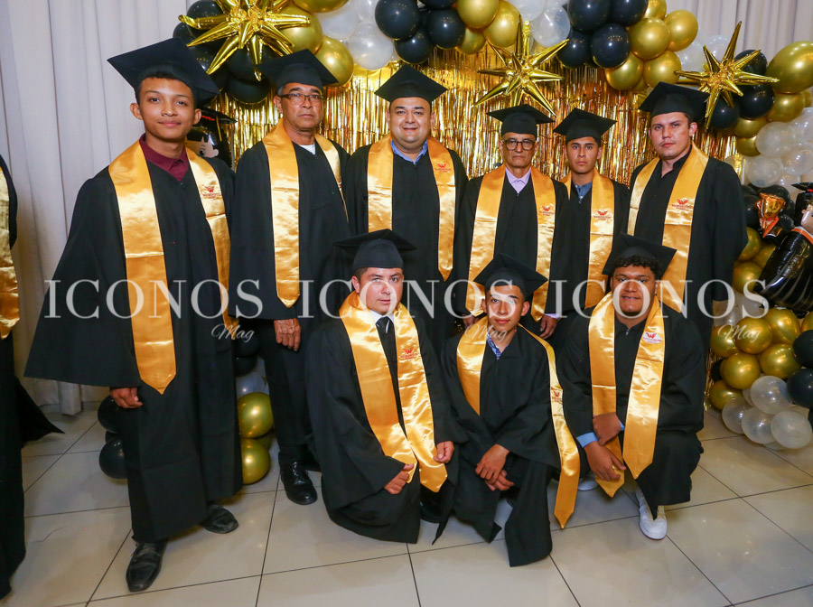 Graduación Washington Academy Tegucigalpa enero 2025 3