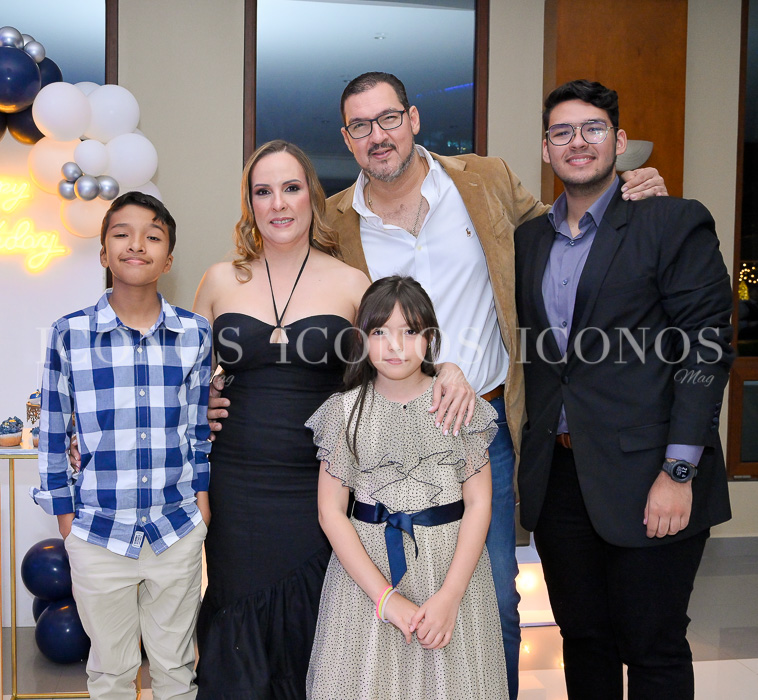 cumpleanos mauricio javier juarez valle