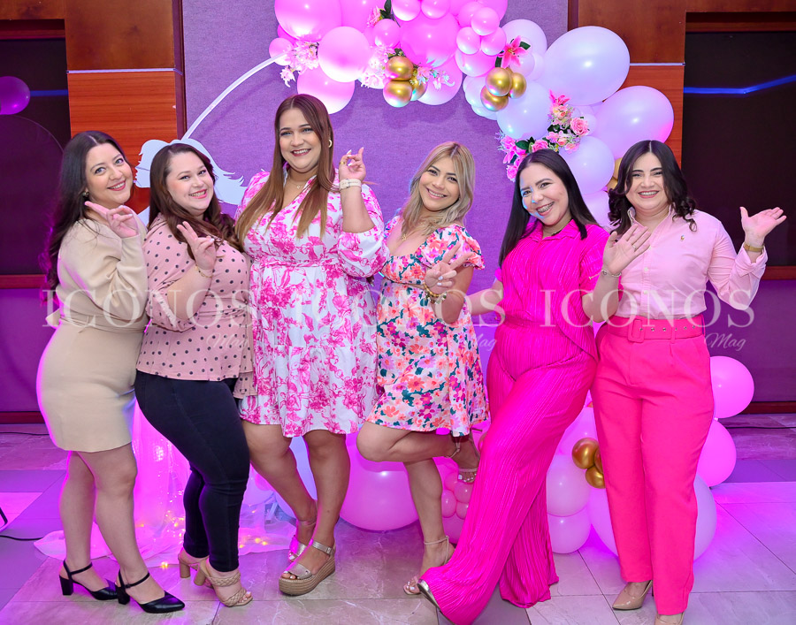 dia de la mujer 2025 by grupo inversa honduras