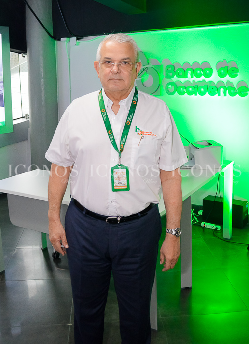 inauguracion centro financiero grupo flores honduras 2025