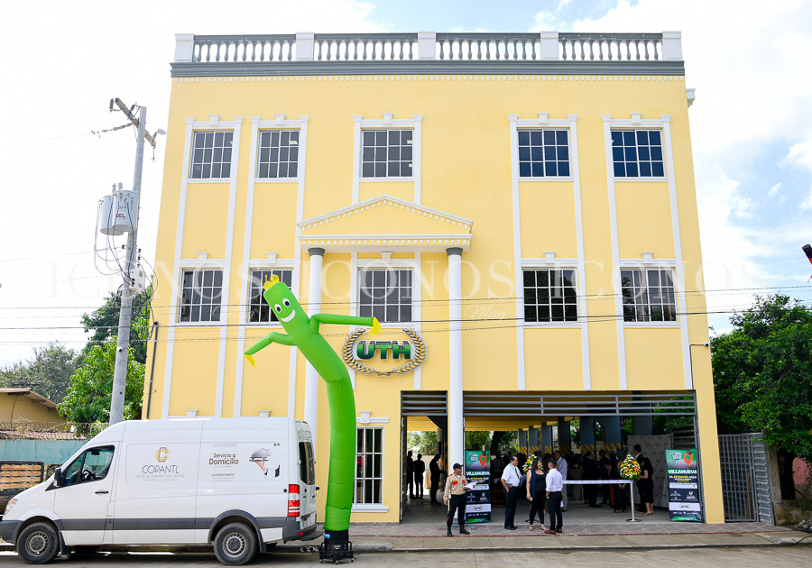 inauguracion centro universitario uth villanueva