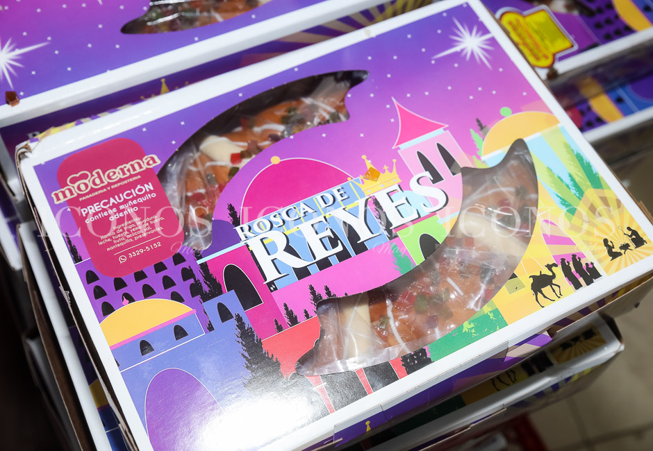 rosca de reyes 2025 by panaderia reposteria moderna