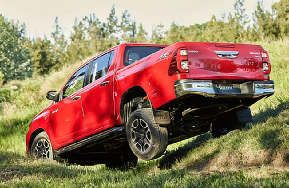 Toyota Hilux by Toyota Honduras