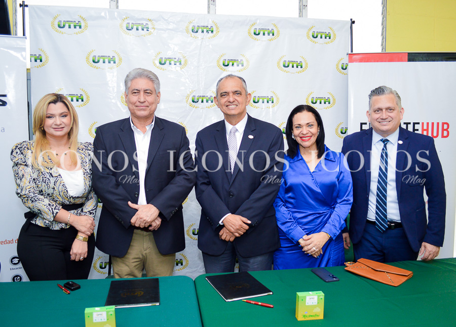 firma convenio 2025 uth honduras y municipalidad villanueva