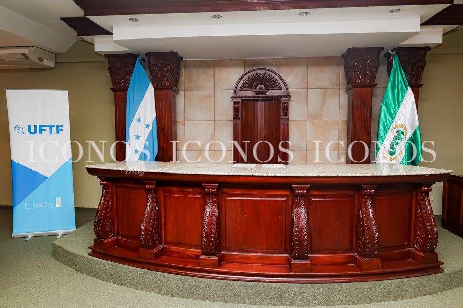 Firma de convenio UTH y UFTF