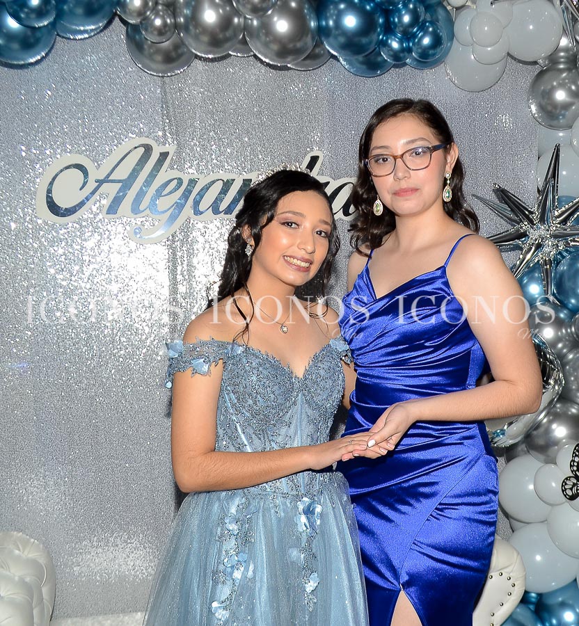 quince anos alejandra nicolle osegueda paredes