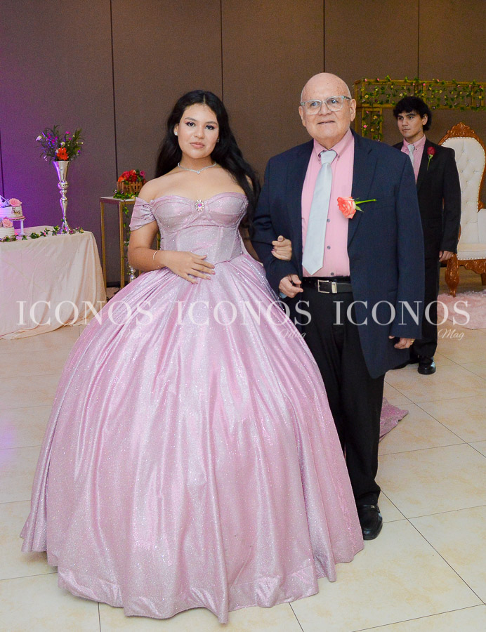 quince anos bianca martinez