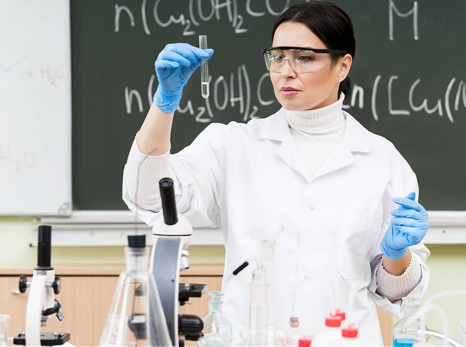 PORTADA Técnico universitario en laboratorio clínico 2025 by UCENM Honduras