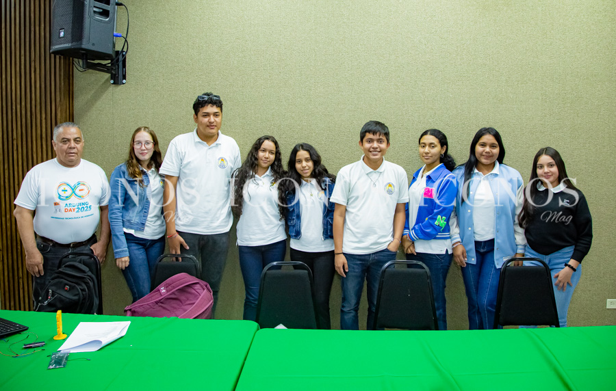 Arduino day 2025 by UTH Tegucigalpa Honduras