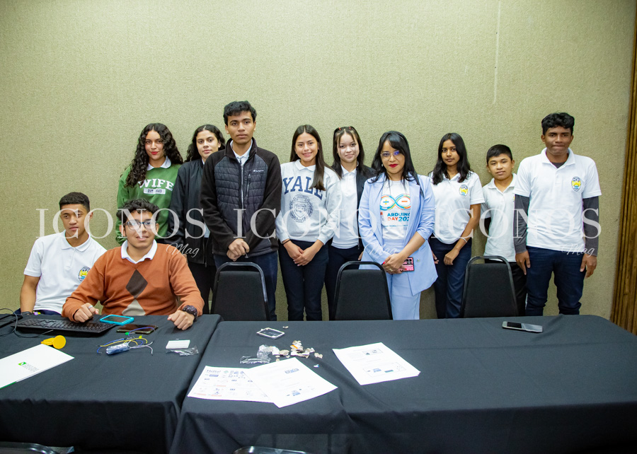 Arduino day 2025 by UTH Tegucigalpa Honduras