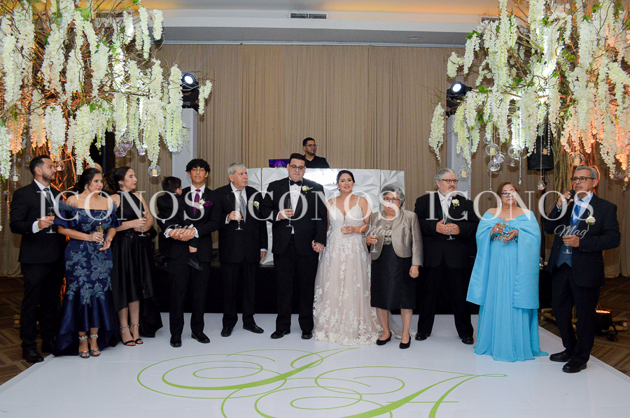 boda alejandra andrea alfaro ictech y jorge martin beltran lima