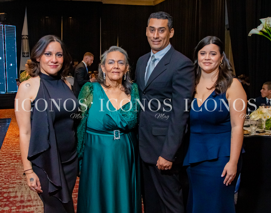 Boda María de Jesús Barrientos Deras y Freddy Alejandro Rosales Velásquez