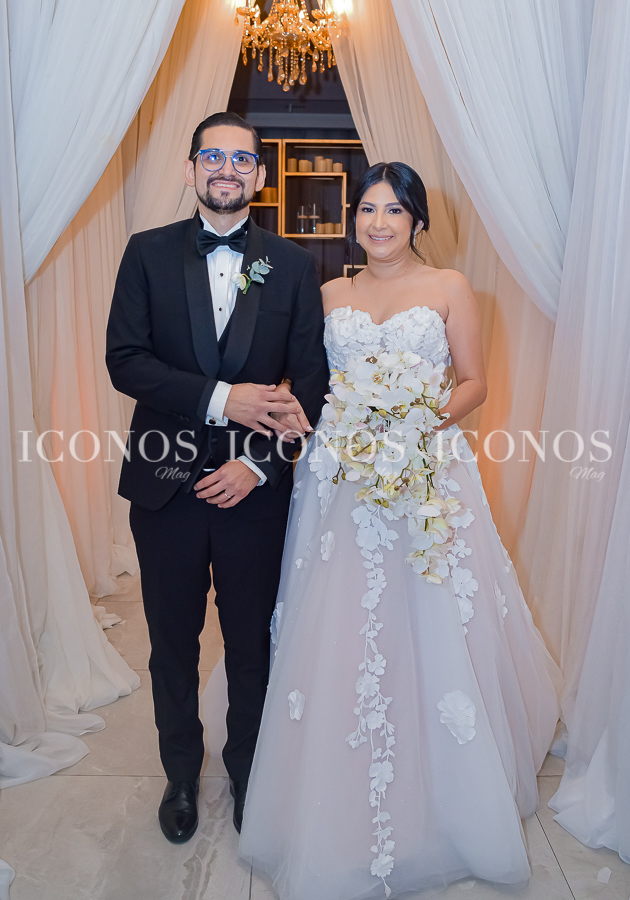 boda religiosa michelle santos maradiaga y ariel lezama portillo