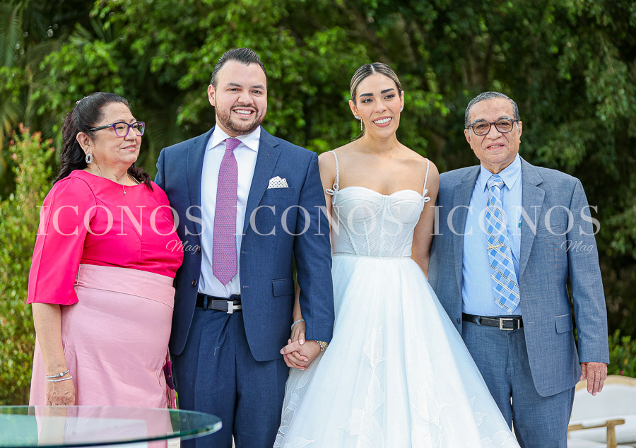 Boda Tamara de los Ángeles Escobar Velásquez y Gian Franco Maldonado Ortiz
