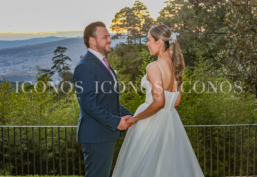 Boda Tamara de los Ángeles Escobar Velásquez y Gian Franco Maldonado Ortiz