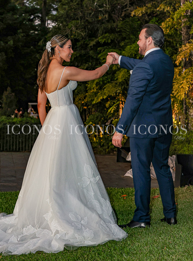 Boda Tamara de los Ángeles Escobar Velásquez y Gian Franco Maldonado Ortiz