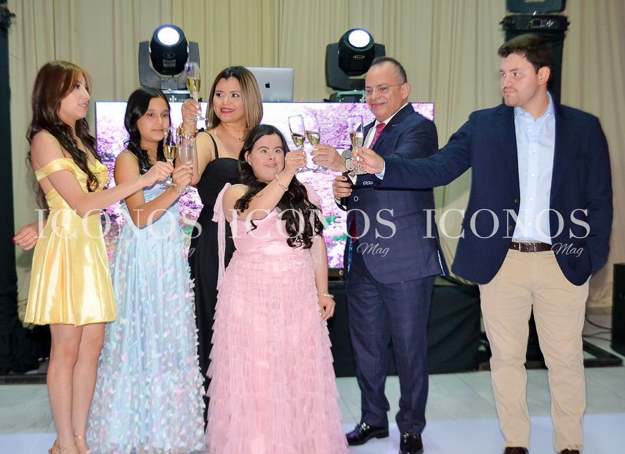 cumpleanos gabriela nicole carrillo diaz