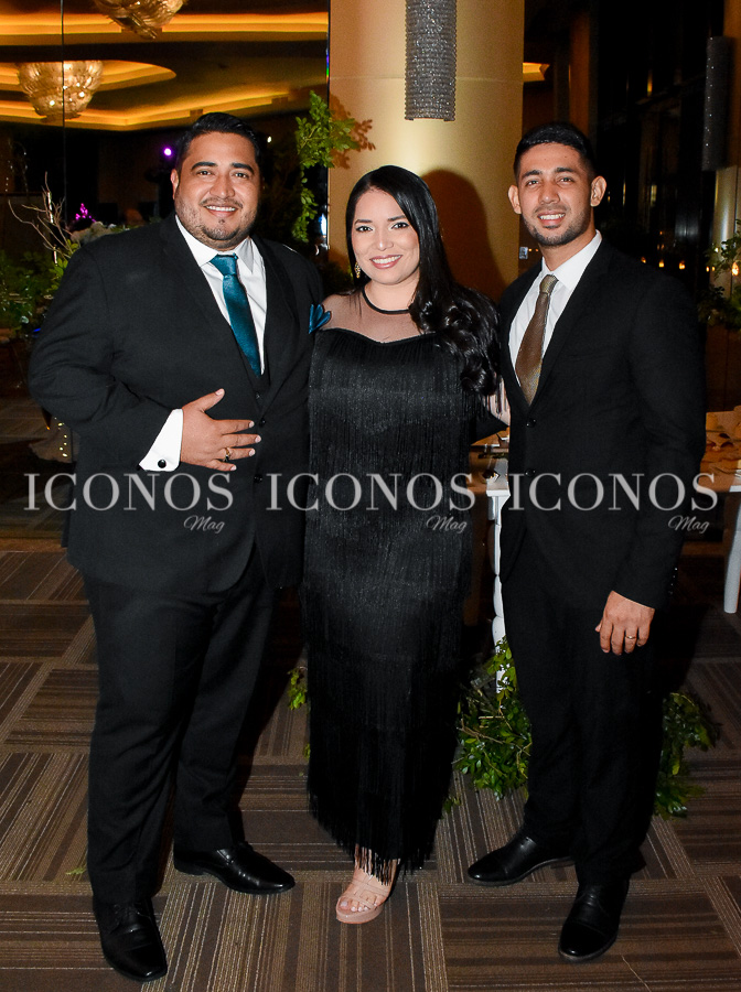 portada nota boda mejia urbana