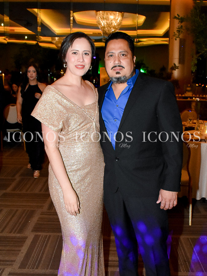 portada nota boda mejia urbana