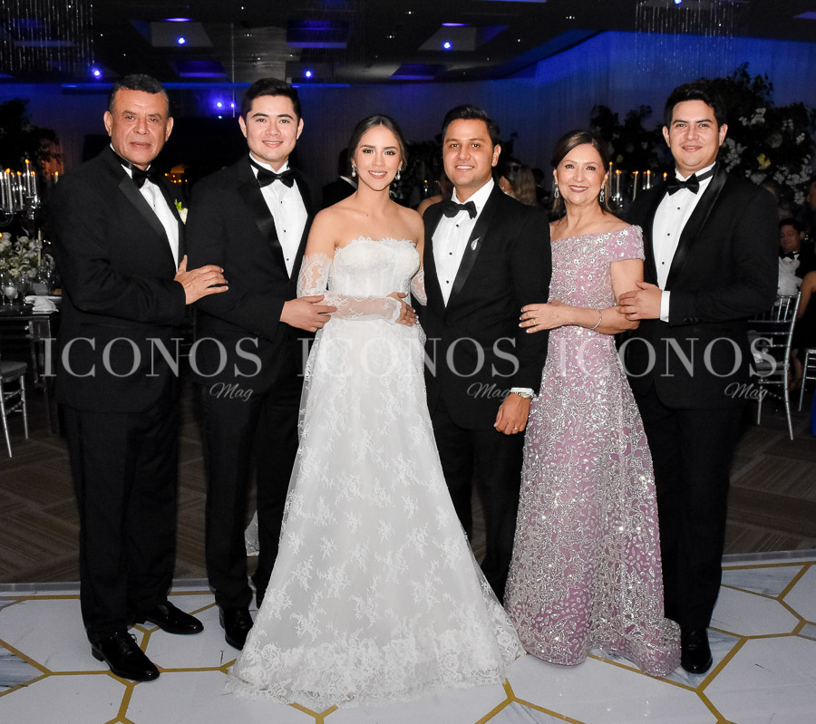 esther maria portillo andrade y alejandro josue cartagena arita