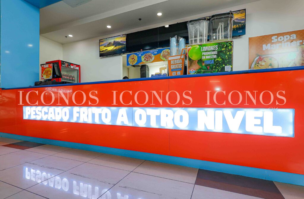 Inauguración Crispy Fish en City Mall Tegucigalpa Honduras