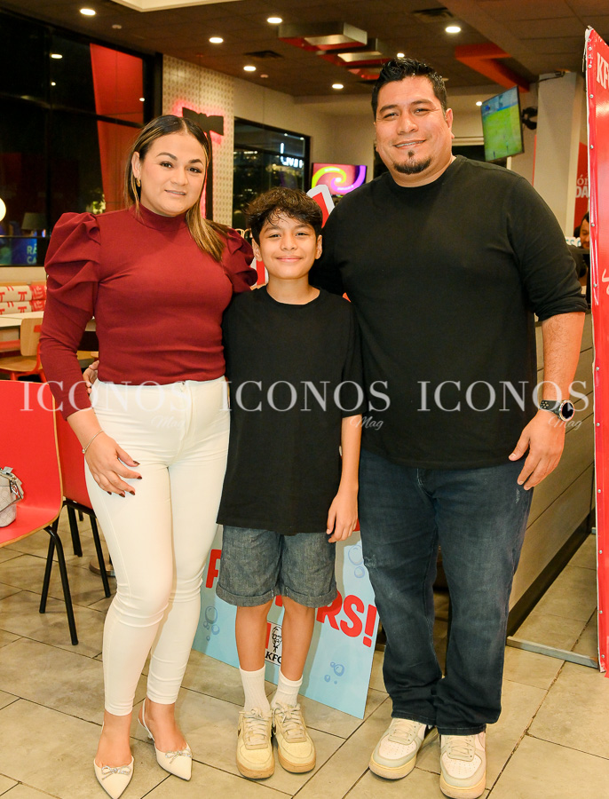 lanzamiento big trillo 2025 kfc honduras