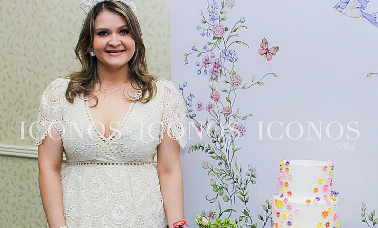 PORTADA Debbie González Hernández