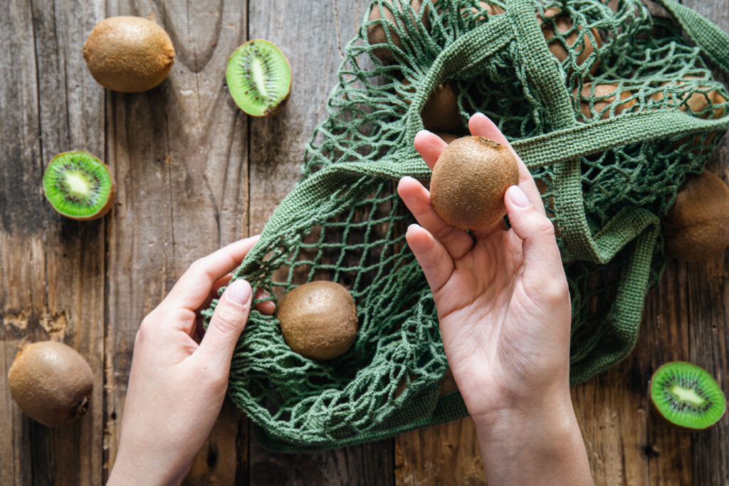 beneficios del kiwi