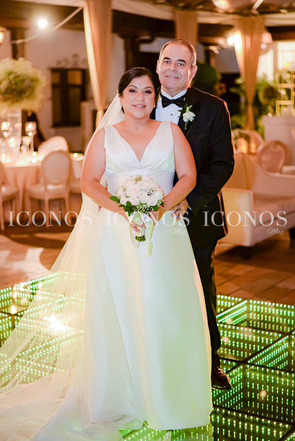 Boda Ana Luisa Santos Mercadal y Alejandro Laprade