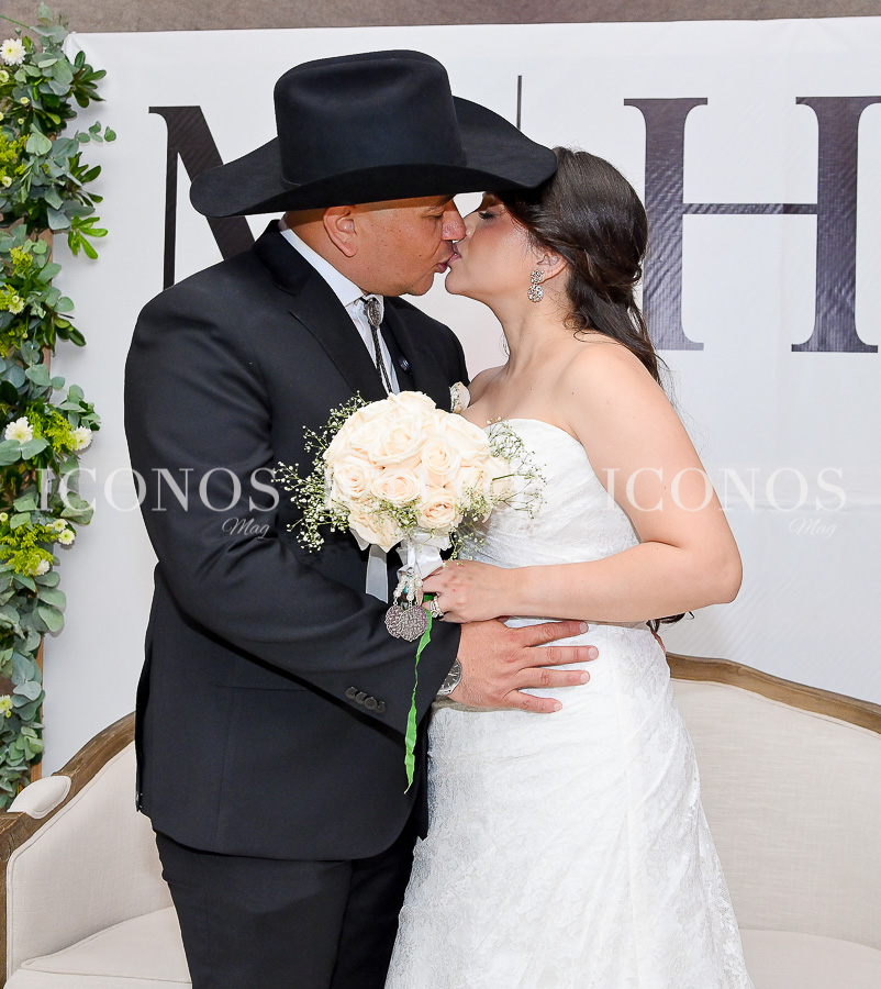 Mónica Alessandra Midence y Héctor Alfredo Morel