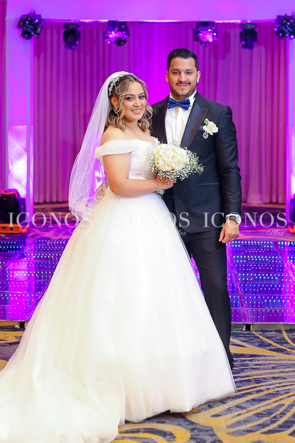 Boda Osiris Yandeli Mejía y Leonardo Bustillo Miranda