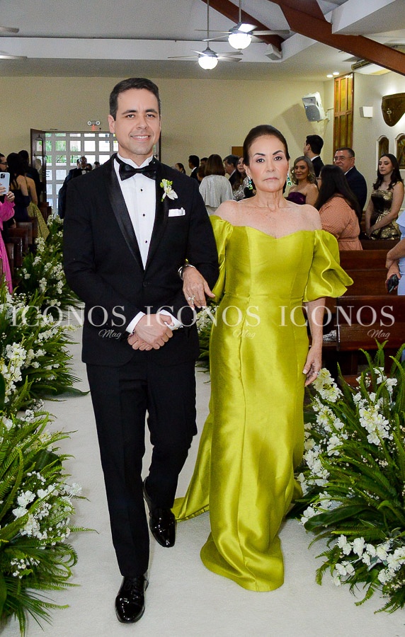 boda religiosa alexa giron Cerrato y guillermo bogran ayestas