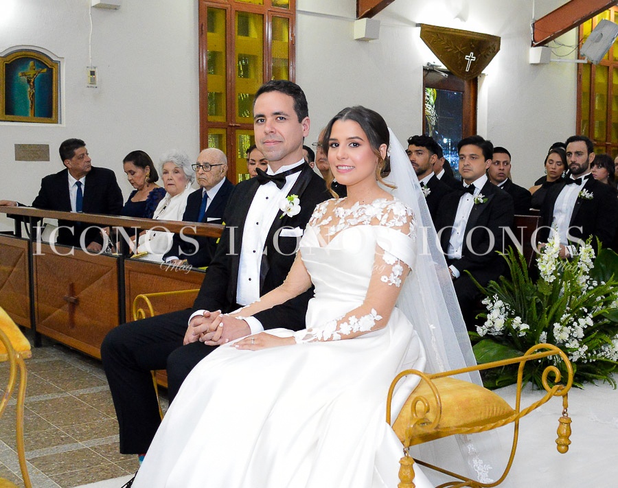 boda religiosa alexa giron cerrato y guillermo bogran ayestas