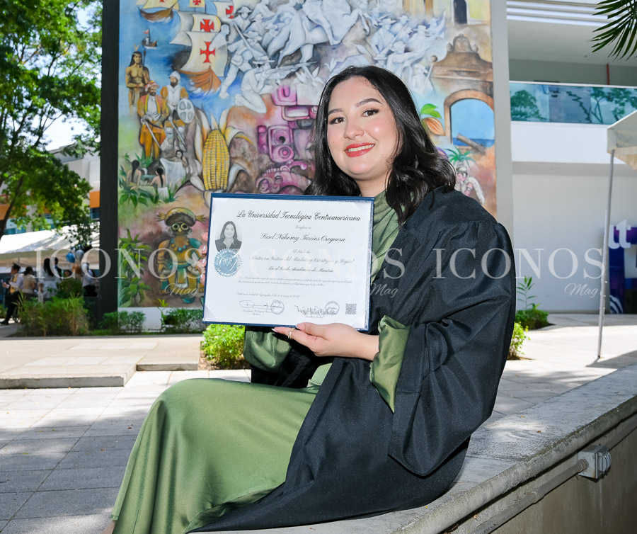 graduacion master susel turcios oseguera