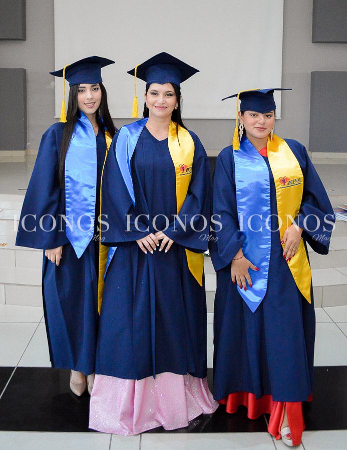 graduacion ucenm honduras 2025