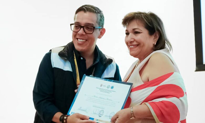 PORTADA Reconocimiento periodistas UNAH 2025