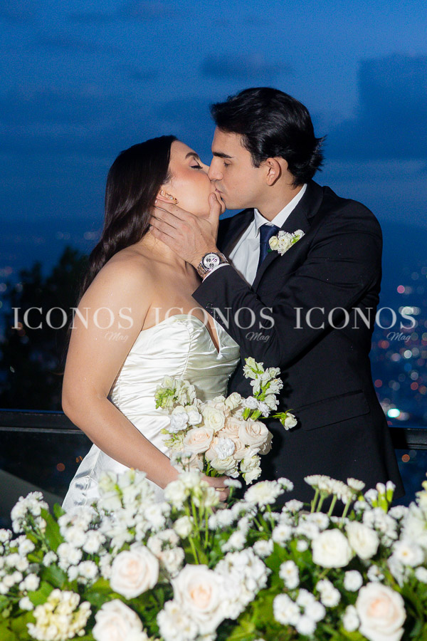 Boda Anna Flores Hagestad y Charlie Estrada López