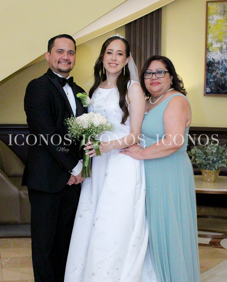 boda religiosa iris yandely guerra bustillo y carlos enrique funes lópez